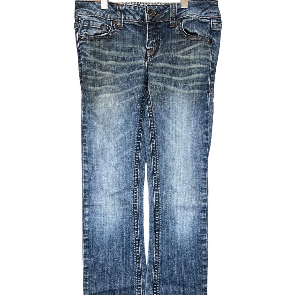 Refuge light wash everyday bootcut denim jeans